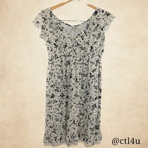 Converse One Star Ivory and Black Dress Size L